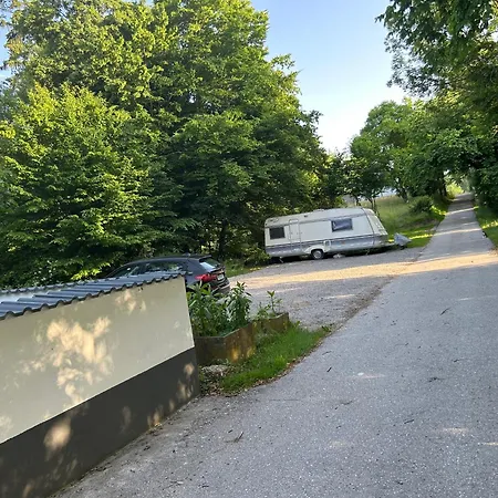 Daire Pur Maximilian Kraiburg am Inn